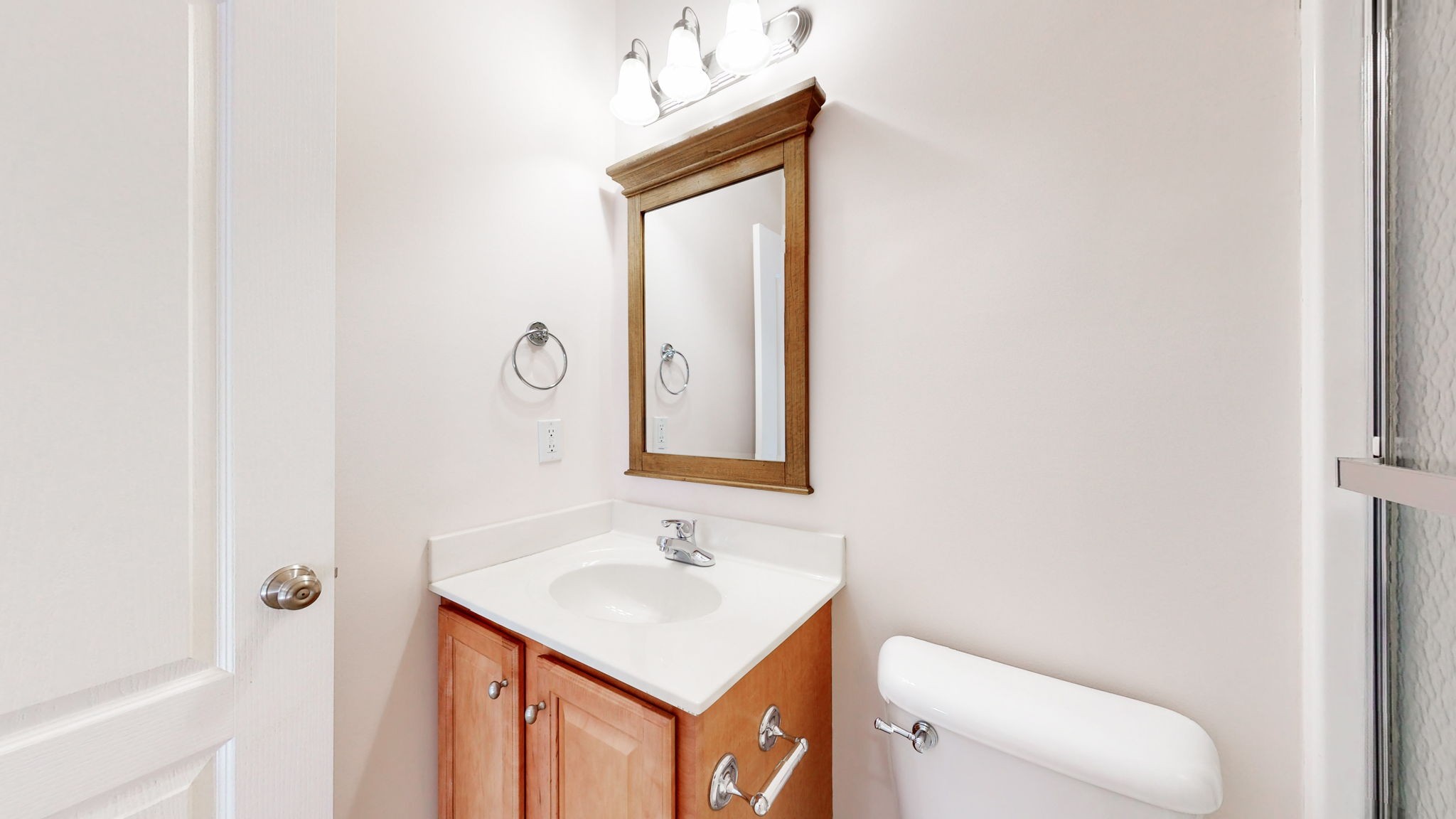 257 Conquest Road Murfreesboro, TN 37128 - Photo 20 of 44 a bathroom with a sink toilet and mirror