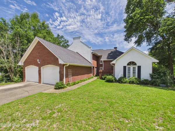$399,900 | 1068 Conley Circle, Ocean Springs, MS 39564