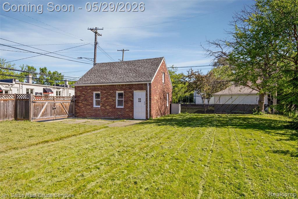 474 Madison Street Grosse Pointe, MI 48236 - Photo 21 of 26