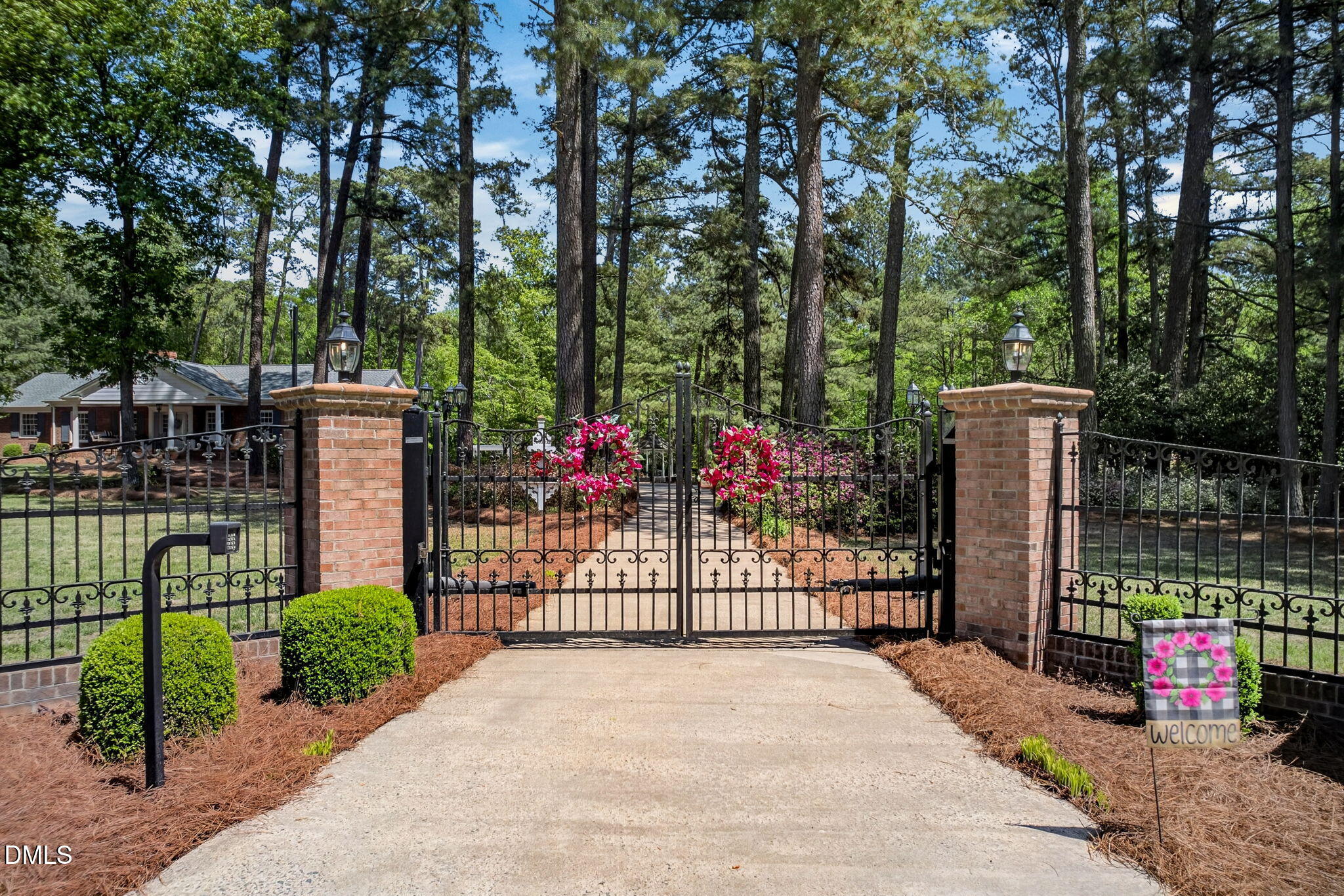 1046 Johnson Road Coats, NC 27521 - Photo 4 of 100 4-web-or-mls-1046 Johnson Rd -6