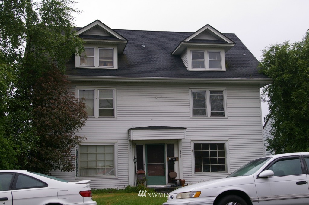 2412 Rucker Avenue Everett, WA 98201 - Photo 1 of 2