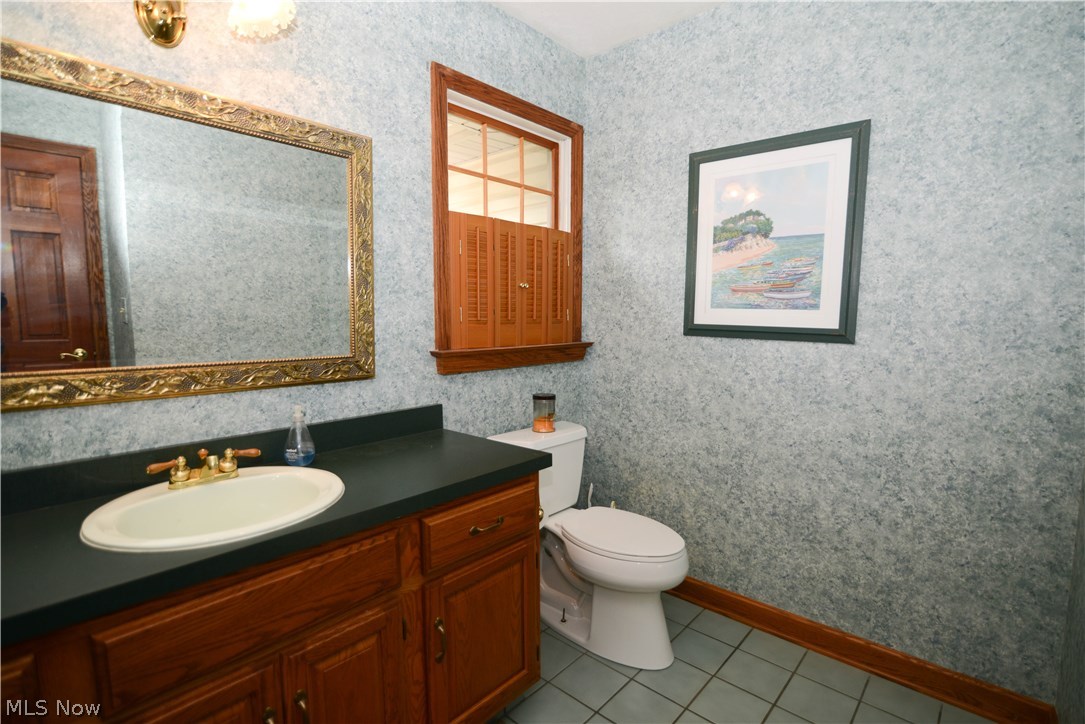 7581 South Raccoon Road Canfield, OH 44406 - Photo 20 of 34 Bathroom (half bath) on first floor