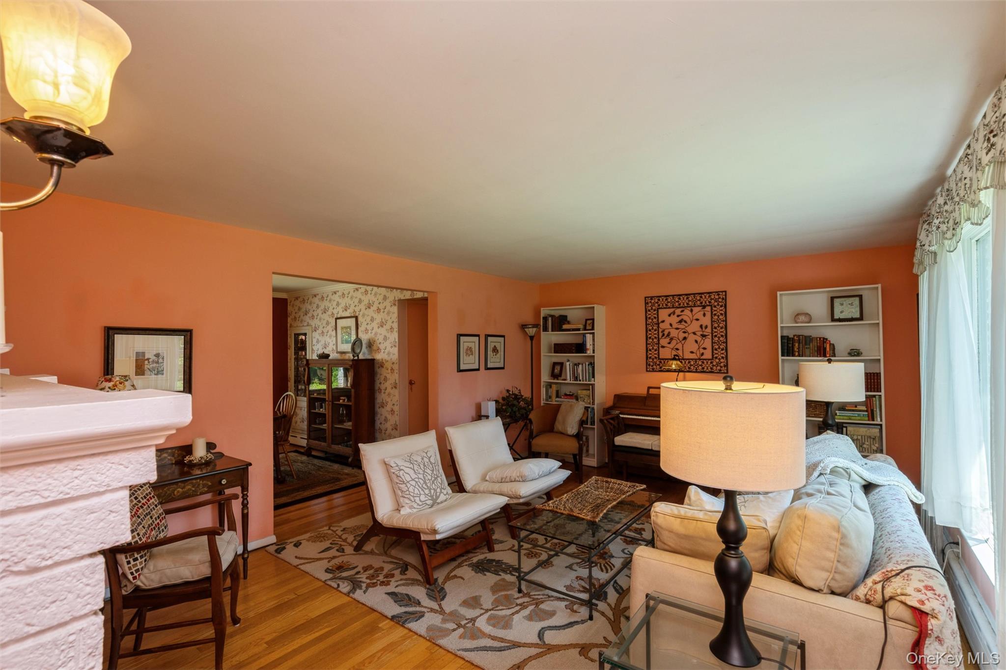 199 North Country Road Port Jefferson, NY 11777 - Photo 3 of 42