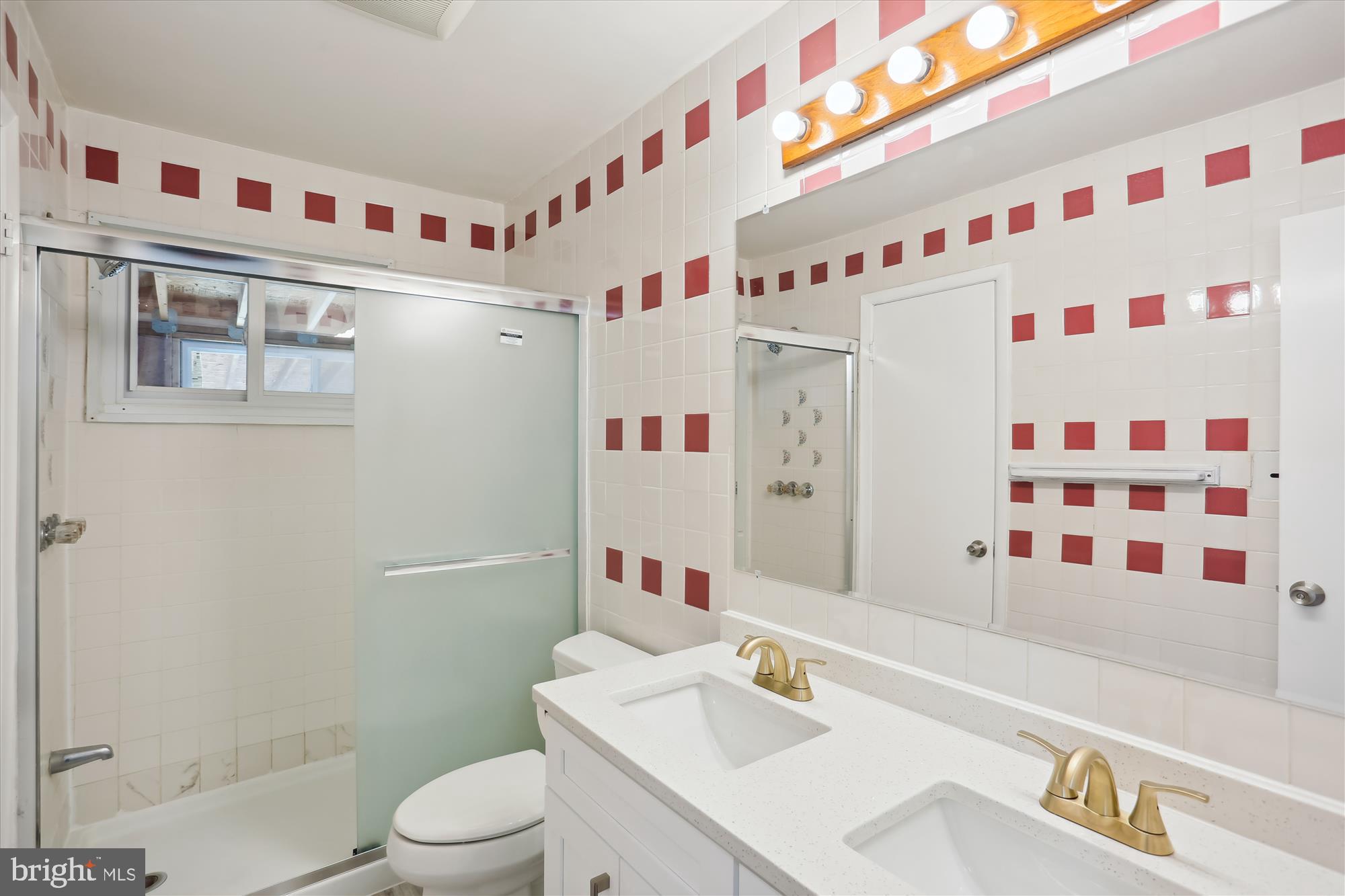 4104 Ferrara Drive Silver Spring, MD 20906 - Photo 14 of 30 full bathroom