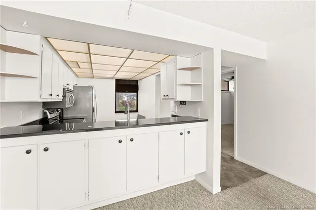 $299,900 | 1950 Southwest Palm City Road, Unit 6105, Stuart, FL 34994