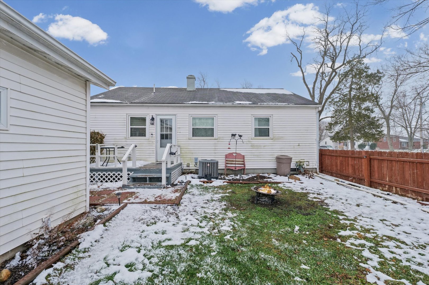 310 East Main Street Buckley, IL 60918 - Photo 25 of 28 a view of a house with backyard and sitting area