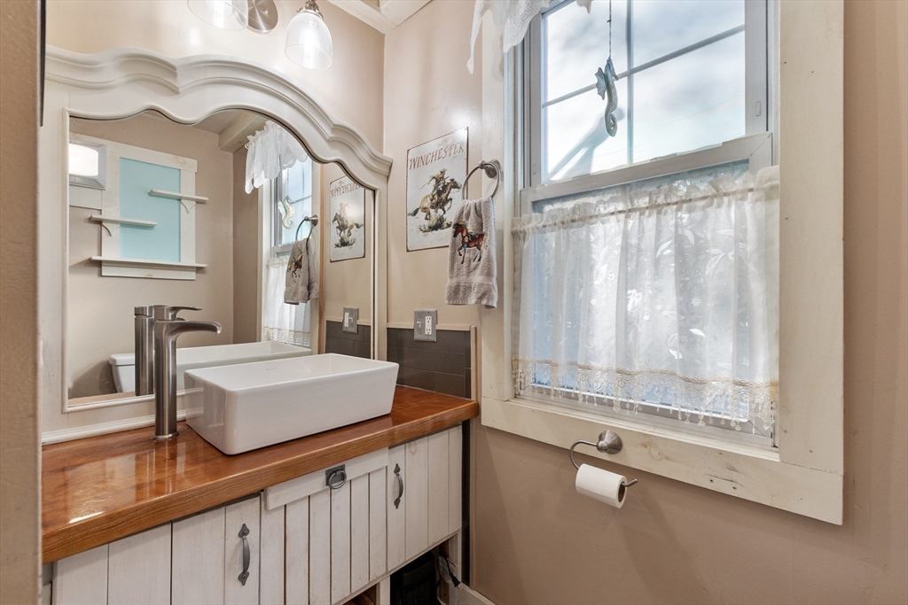 15 Athens Avenue Rutland, MA 01543 - Photo 17 of 24 Gallery Image 17