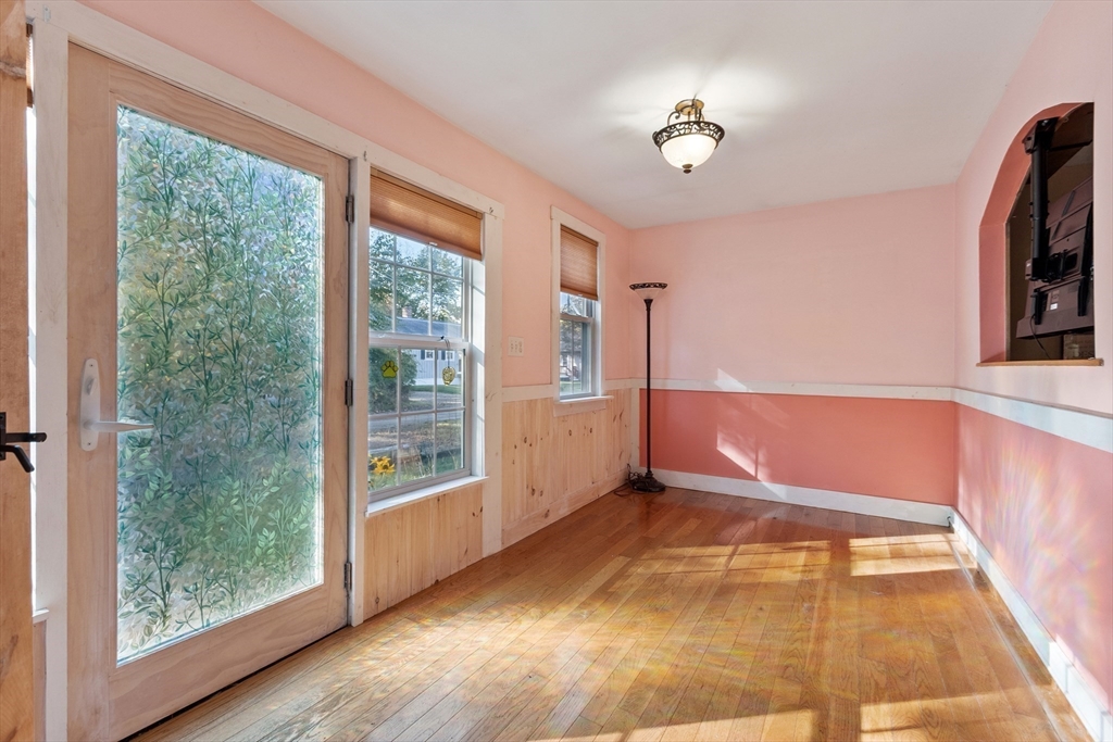 15 Athens Avenue Rutland, MA 01543 - Photo 6 of 24 Gallery Image 6