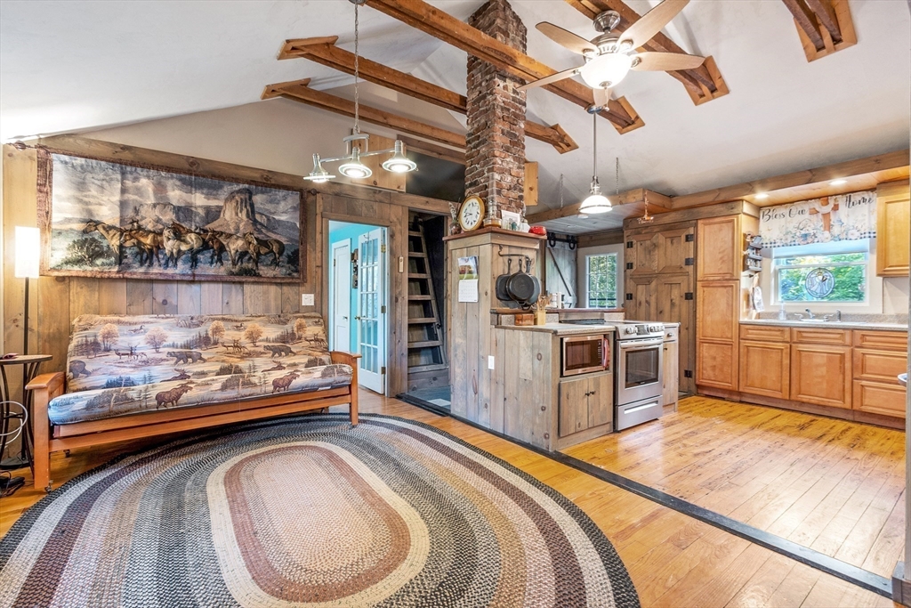 15 Athens Avenue Rutland, MA 01543 - Photo 7 of 24 Gallery Image 7