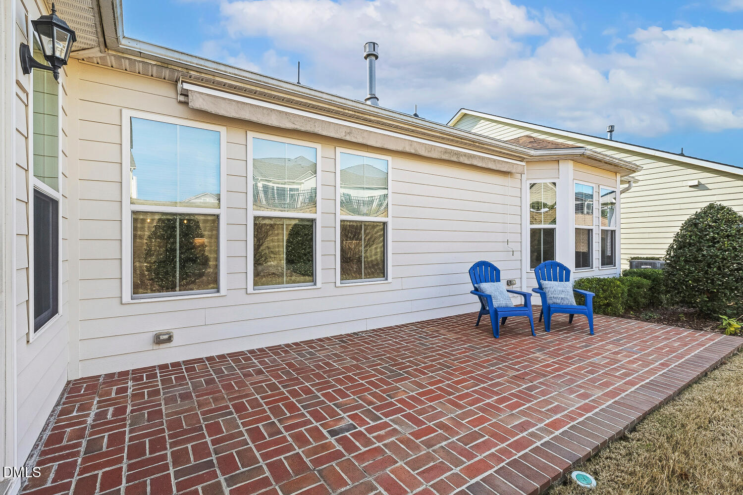 1025 Nickelby Street Durham, NC 27703 - Photo 53 of 71 a view of a outdoor with a chairs and a table