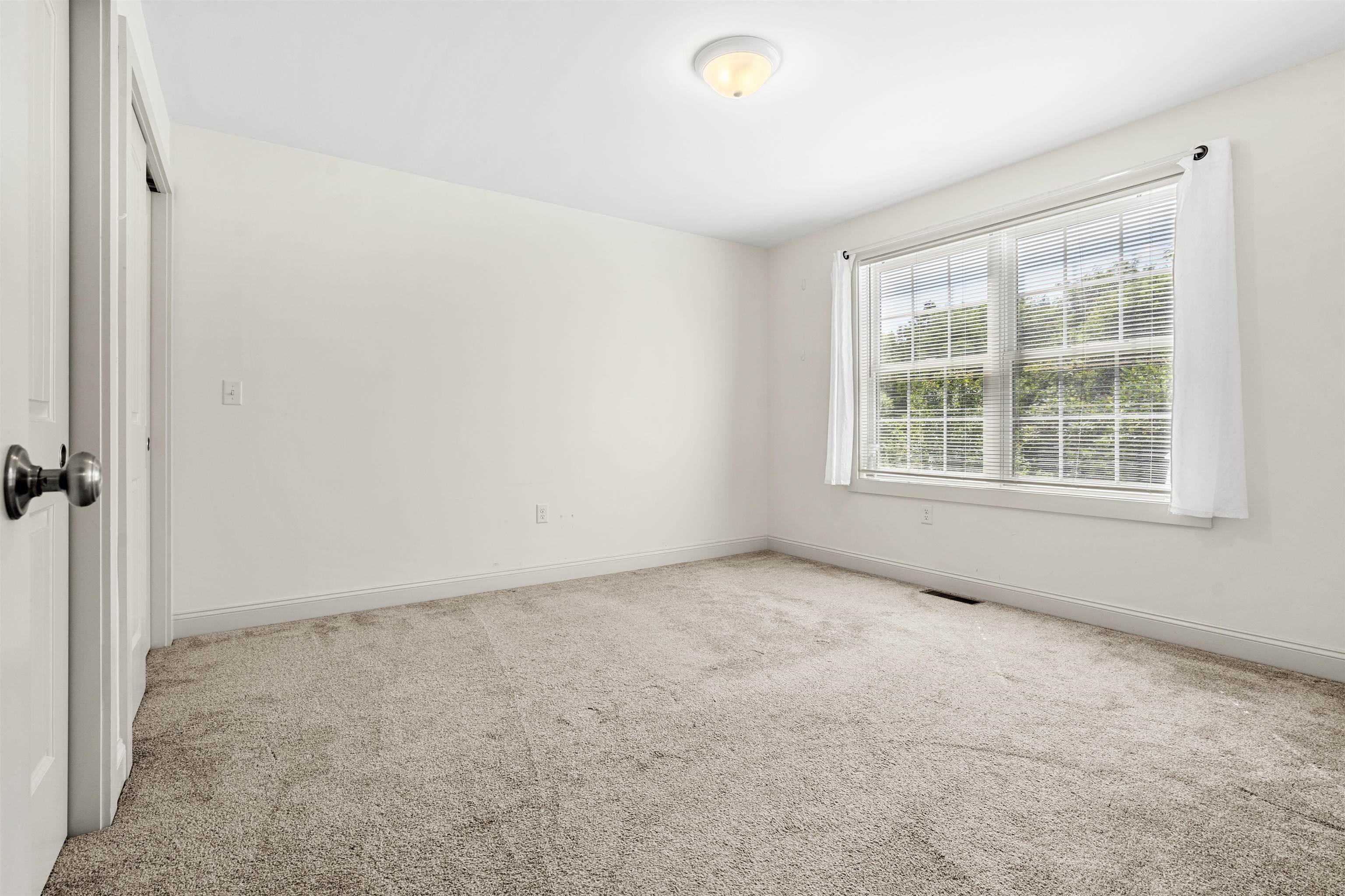 7 Apple Way Epping, NH 03042 - Photo 26 of 39