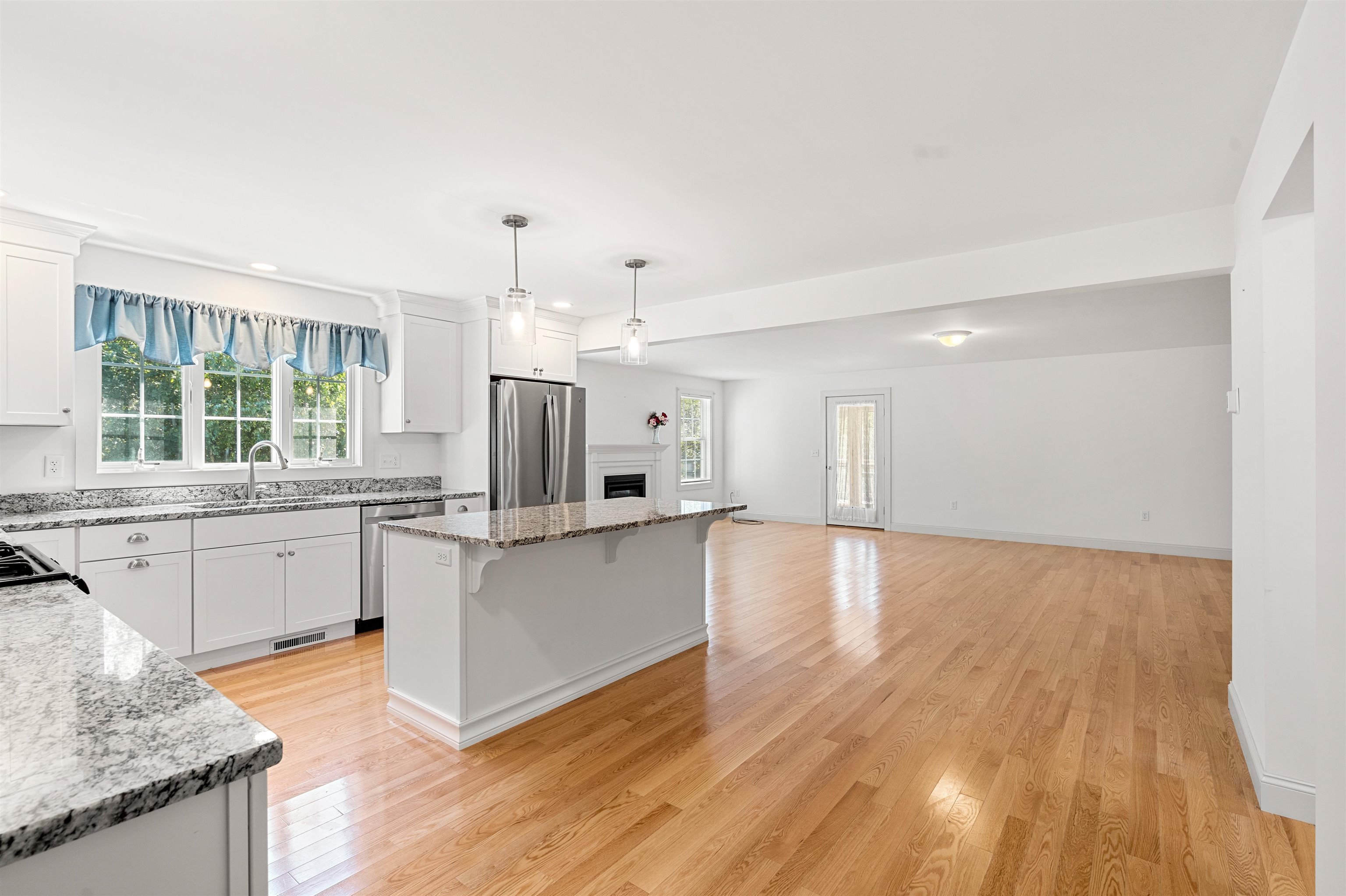 7 Apple Way Epping, NH 03042 - Photo 7 of 39