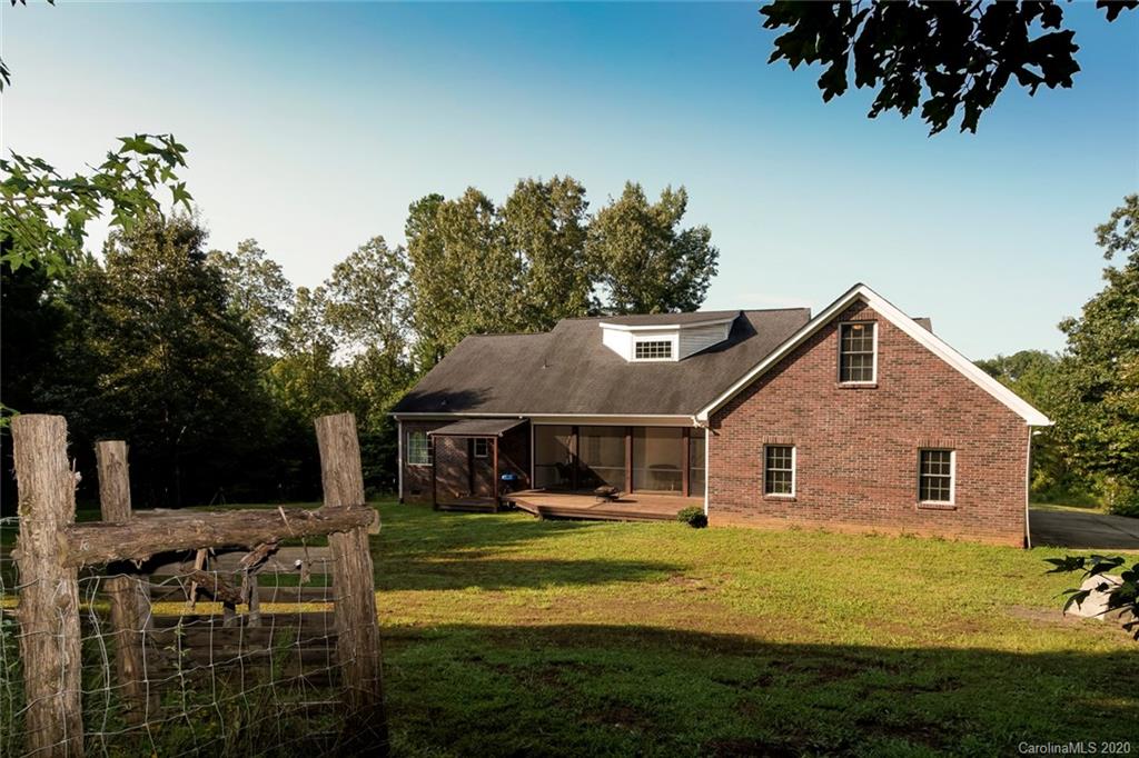 812 North Burris Road McConnells, SC 29726 - Photo 28 of 37 Gallery Image 28