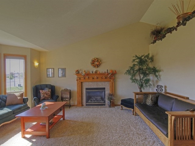 18203 Astor Court Colbert, WA 99005 - Photo 2 of 20 Gallery Image 2