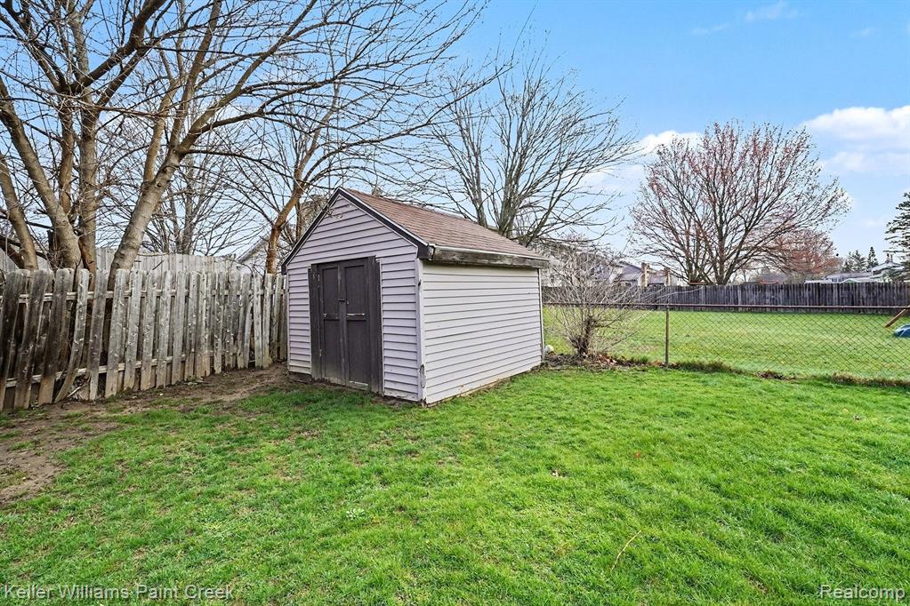5446 Old Franklin Road Grand Blanc, MI 48439 - Photo 33 of 33