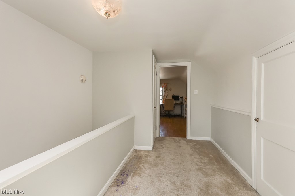 3790 Hillbrook Road Cleveland, OH 44118 - Photo 26 of 35 3rd Floor