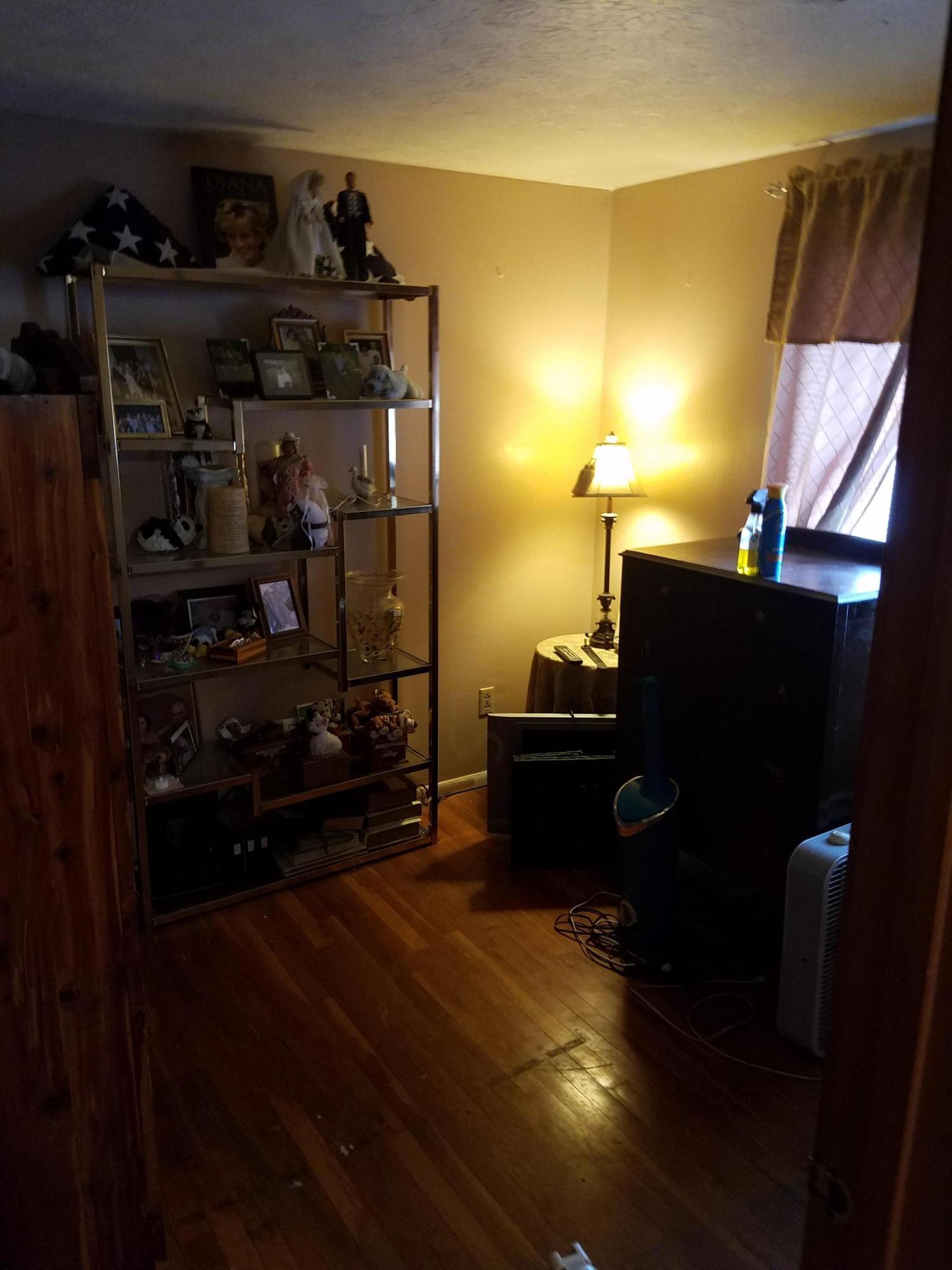 1639 Fall Brook Road Columbus, OH 43223 - Photo 8 of 28 Gallery Image 8