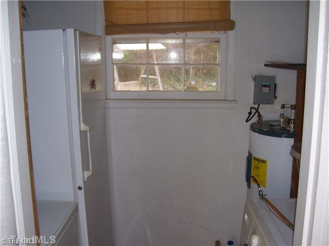 392 Inwood Road Asheboro, NC 27205 - Photo 15 of 16 Laundry Room. Laundry/utility room