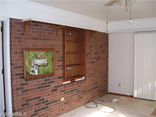 392 Inwood Road Asheboro, NC 27205 - Photo 6 of 16 Bonus. Bonus room