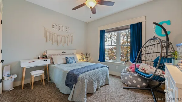 $725,000 | 135 Windjammer Estates Drive, Lake Ozark, MO 65049