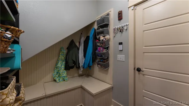 $740,000 | 135 Windjammer Estates Drive, Lake Ozark, MO 65049