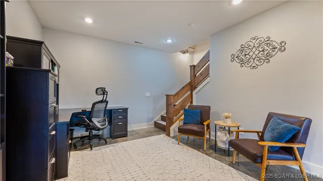 $740,000 | 135 Windjammer Estates Drive, Lake Ozark, MO 65049