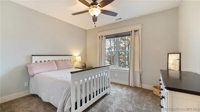 $740,000 | 135 Windjammer Estates Drive, Lake Ozark, MO 65049