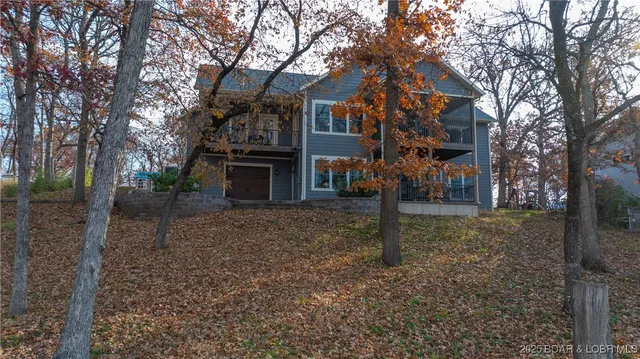 $740,000 | 135 Windjammer Estates Drive, Lake Ozark, MO 65049
