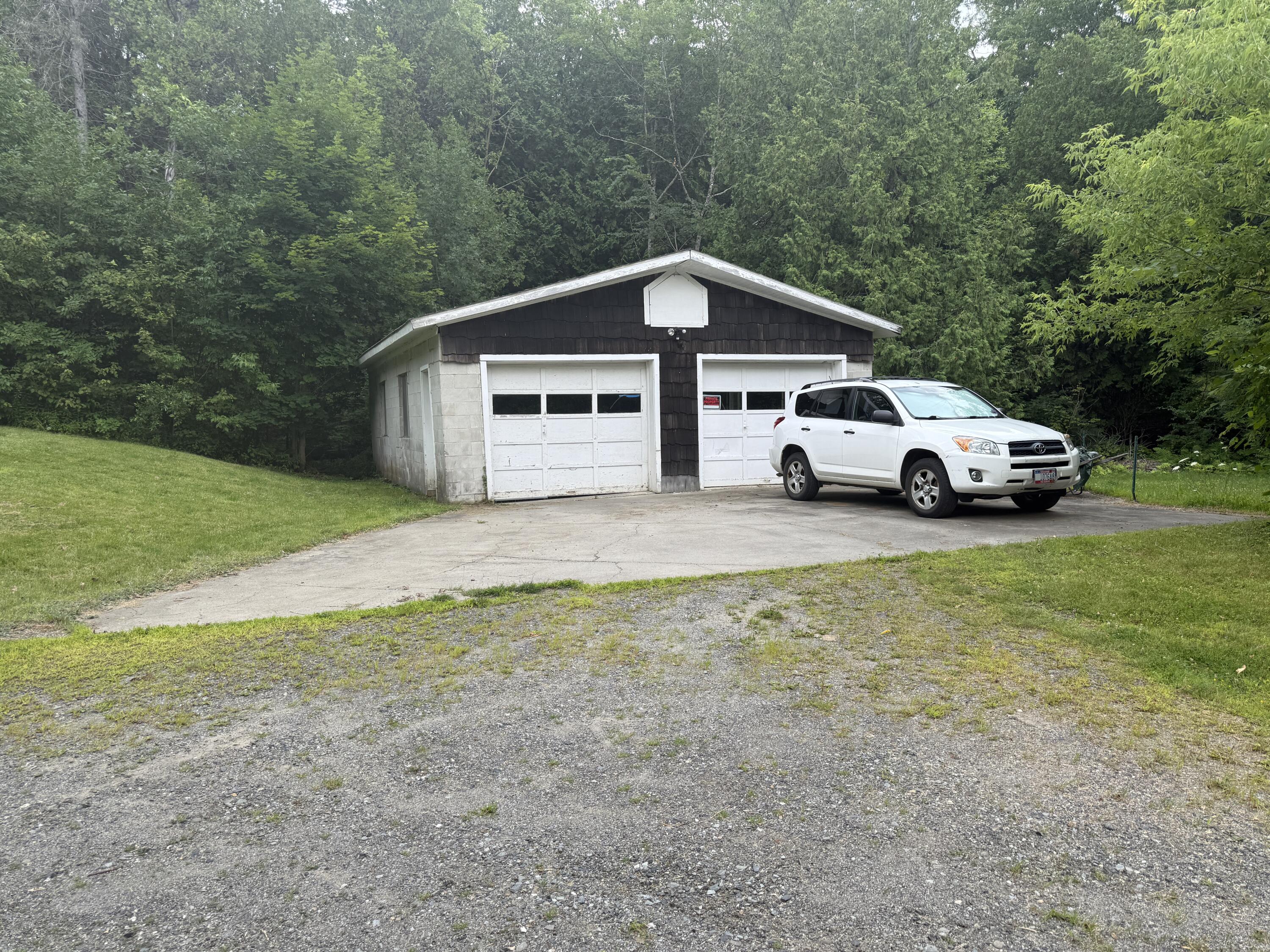 89 Main Road Eddington, ME 04428 - Photo 2 of 36 IMG_6916