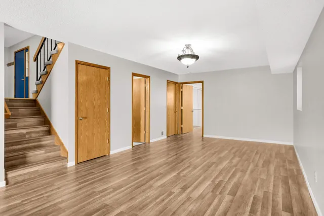 $2,845 | 15625 46th Avenue North, Plymouth, MN 55446