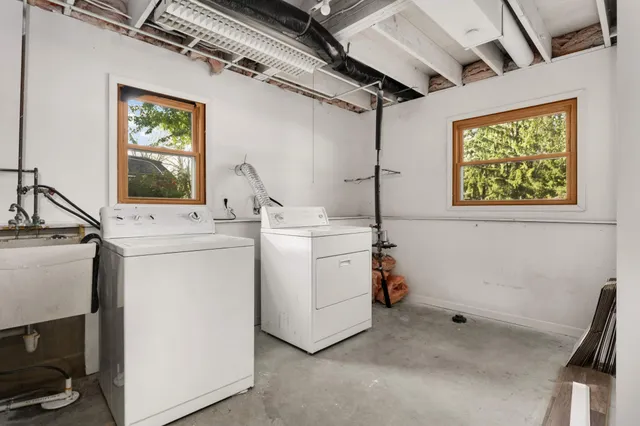 $2,845 | 15625 46th Avenue North, Plymouth, MN 55446