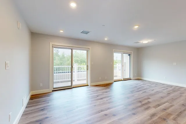 $3,200 | 610 Salem Street, Unit 301, Wakefield, MA 01880