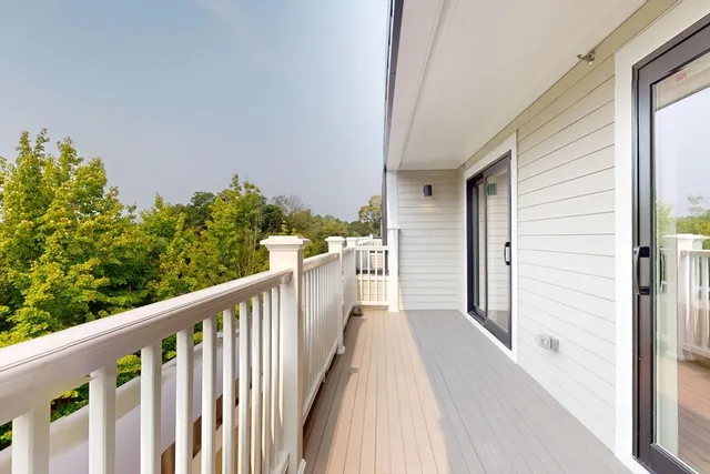 $3,200 | 610 Salem Street, Unit 301, Wakefield, MA 01880