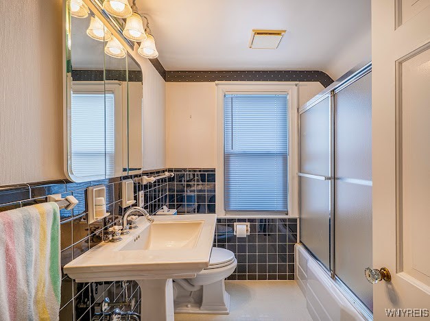 136 North Long Street Amherst, NY 14221 - Photo 20 of 36