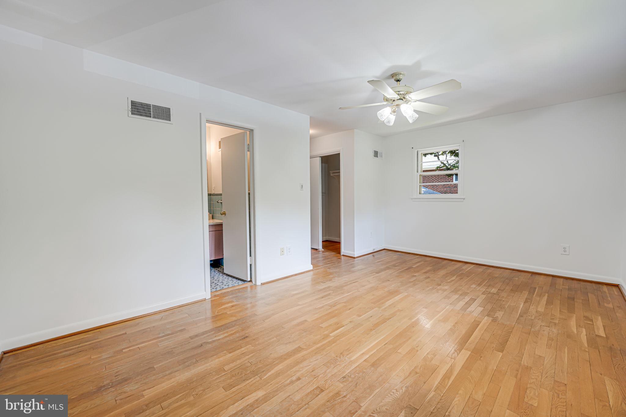 8504 Sundale Drive Silver Spring, MD 20910 - Photo 21 of 39