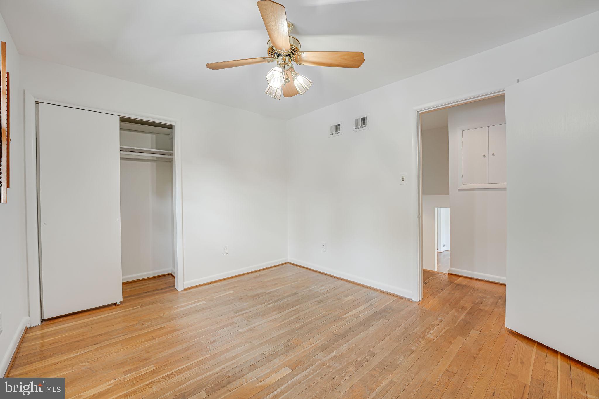 8504 Sundale Drive Silver Spring, MD 20910 - Photo 23 of 39