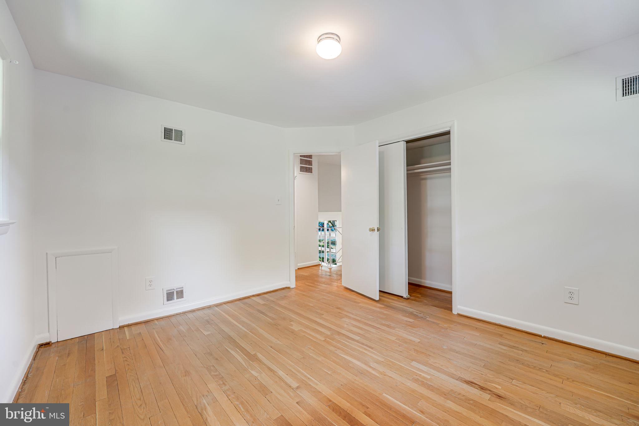 8504 Sundale Drive Silver Spring, MD 20910 - Photo 24 of 39