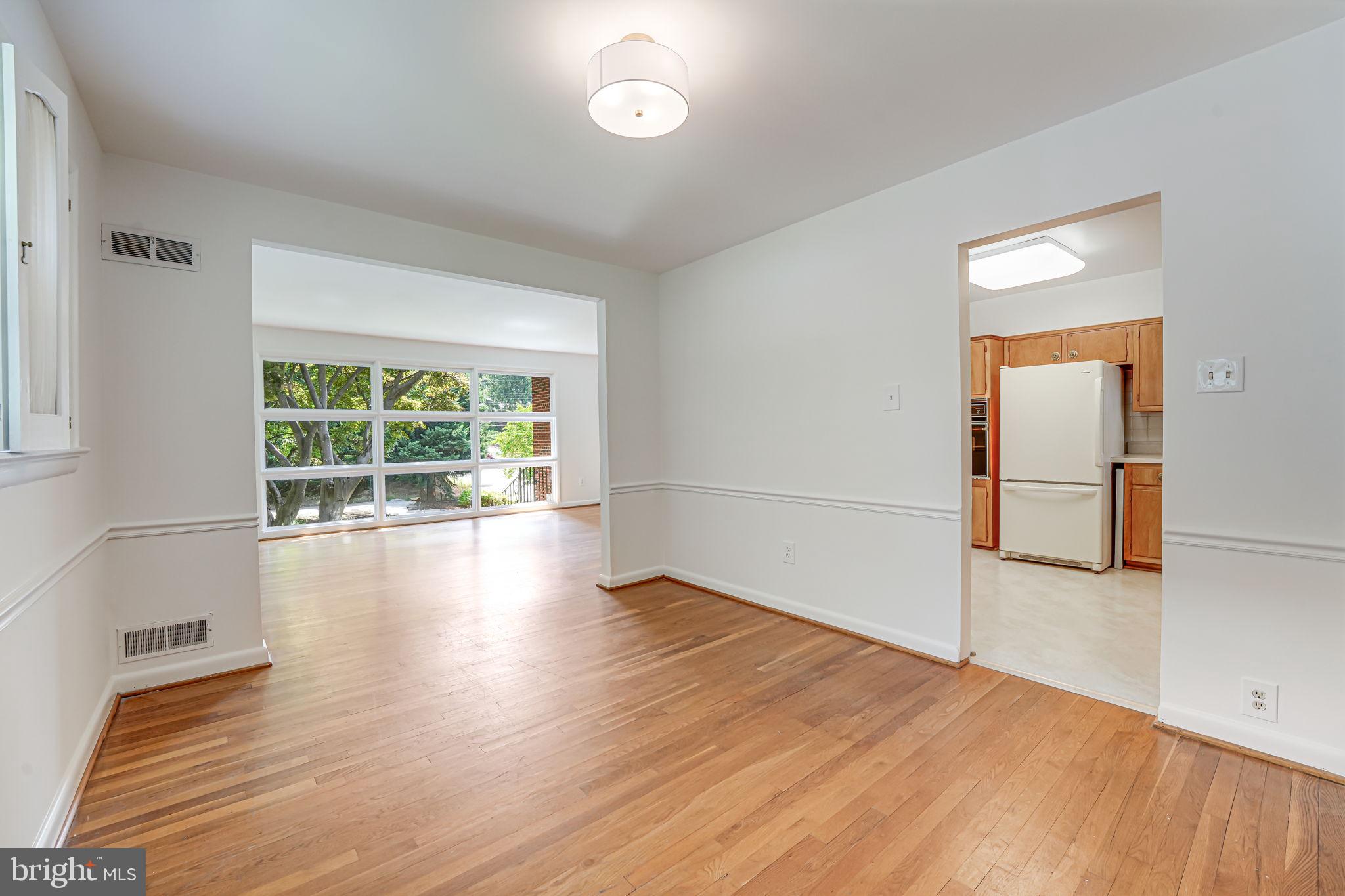 8504 Sundale Drive Silver Spring, MD 20910 - Photo 9 of 39