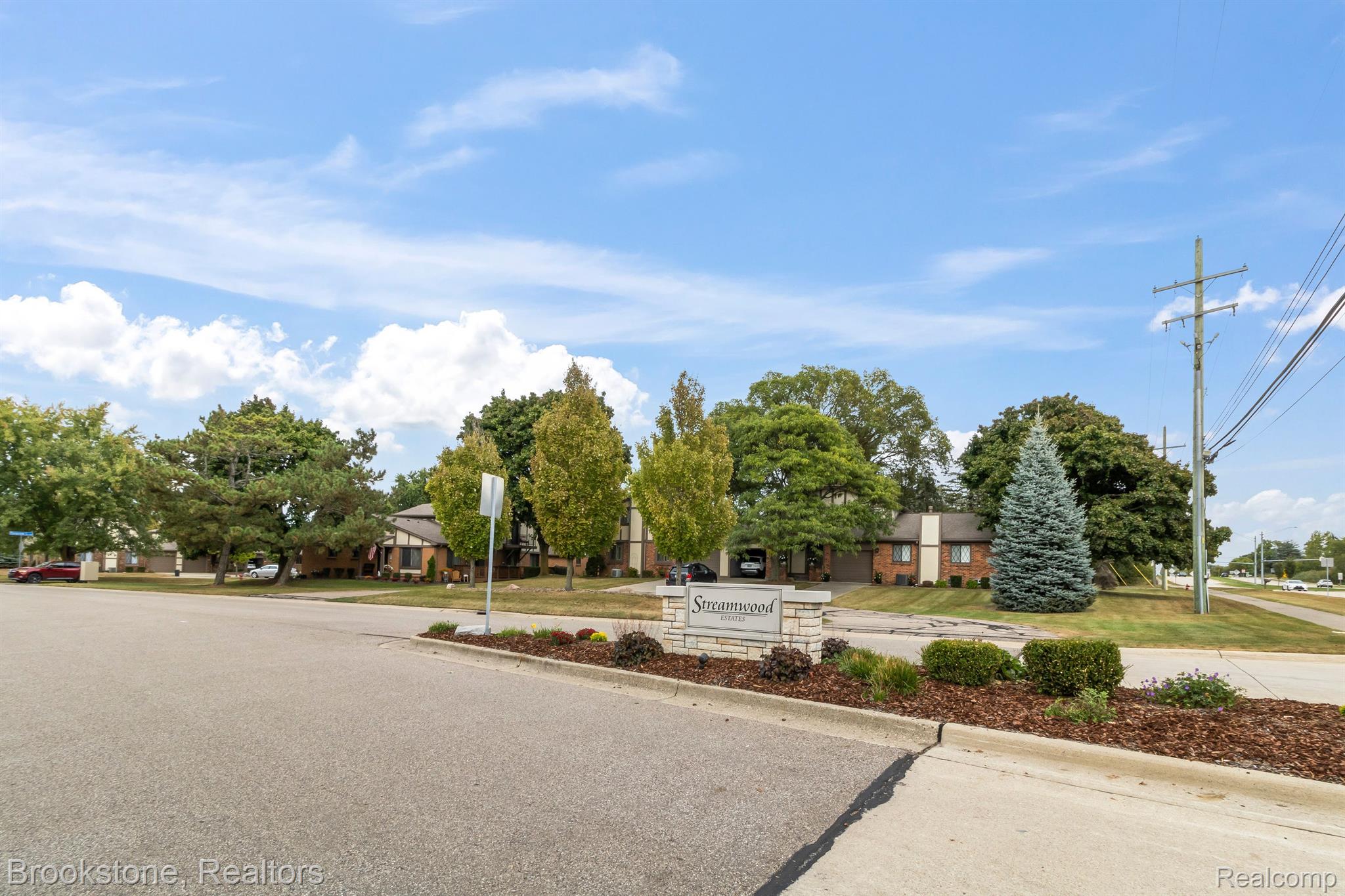 1810 Reis Court Rochester, MI 48309 - Photo 51 of 51 Gallery Image 51