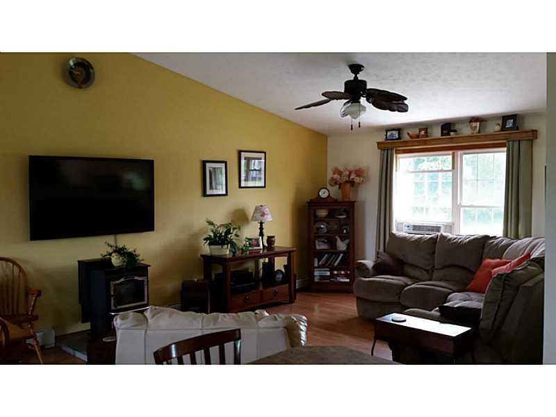 5 Carver Road Monmouth, ME 04259 - Photo 3 of 31 Living Room.
