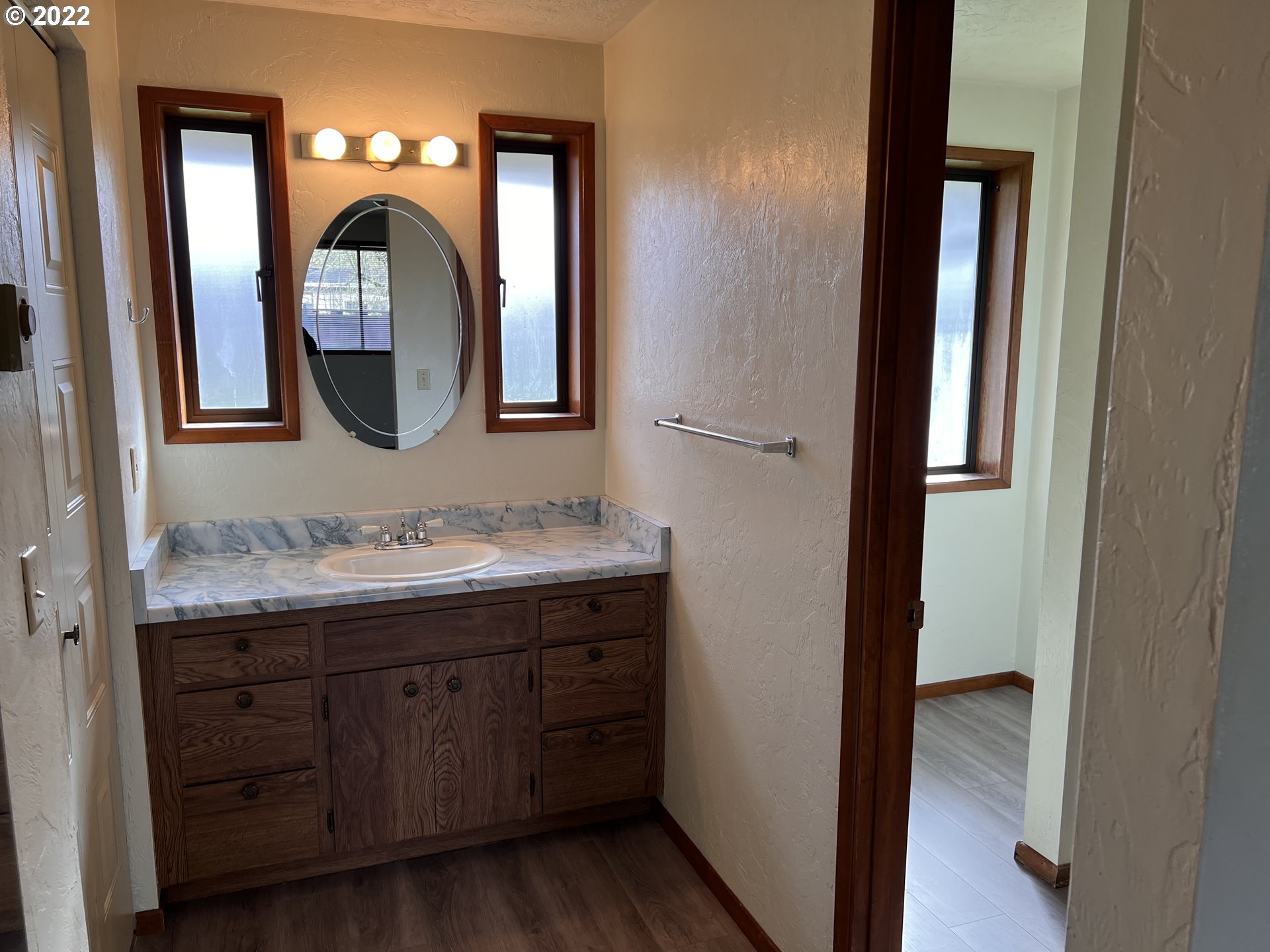 1749 Cal Young Road Eugene, OR 97401 - Photo 25 of 32 Gallery Image 25