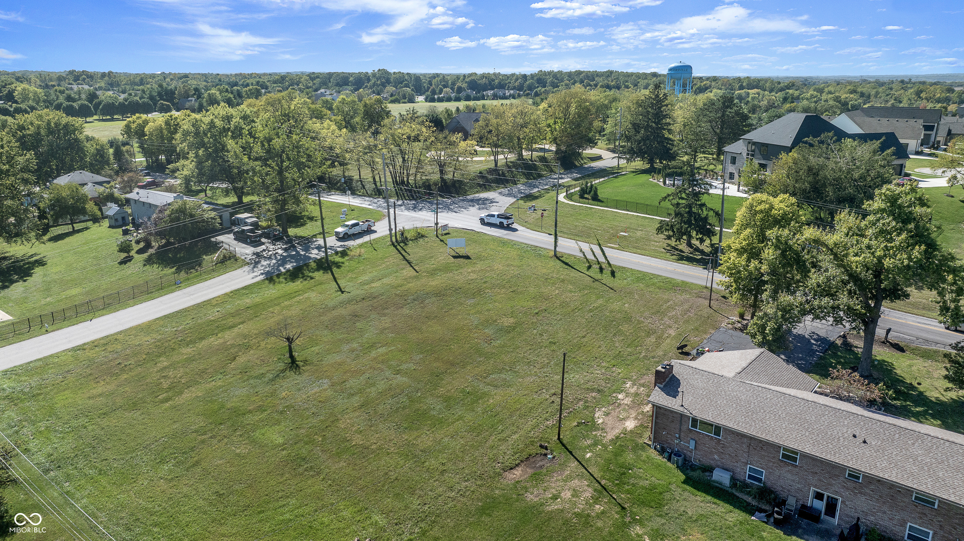 3099 South Morgantown Road Greenwood, IN 46143 - Photo 3 of 16