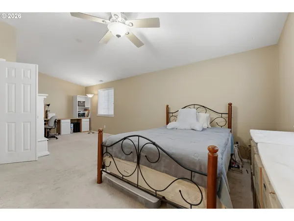 $530,000 | 15852 Southeast Upman Way, Damascus, OR 97089