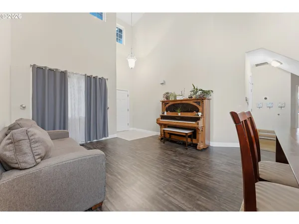 $530,000 | 15852 Southeast Upman Way, Damascus, OR 97089