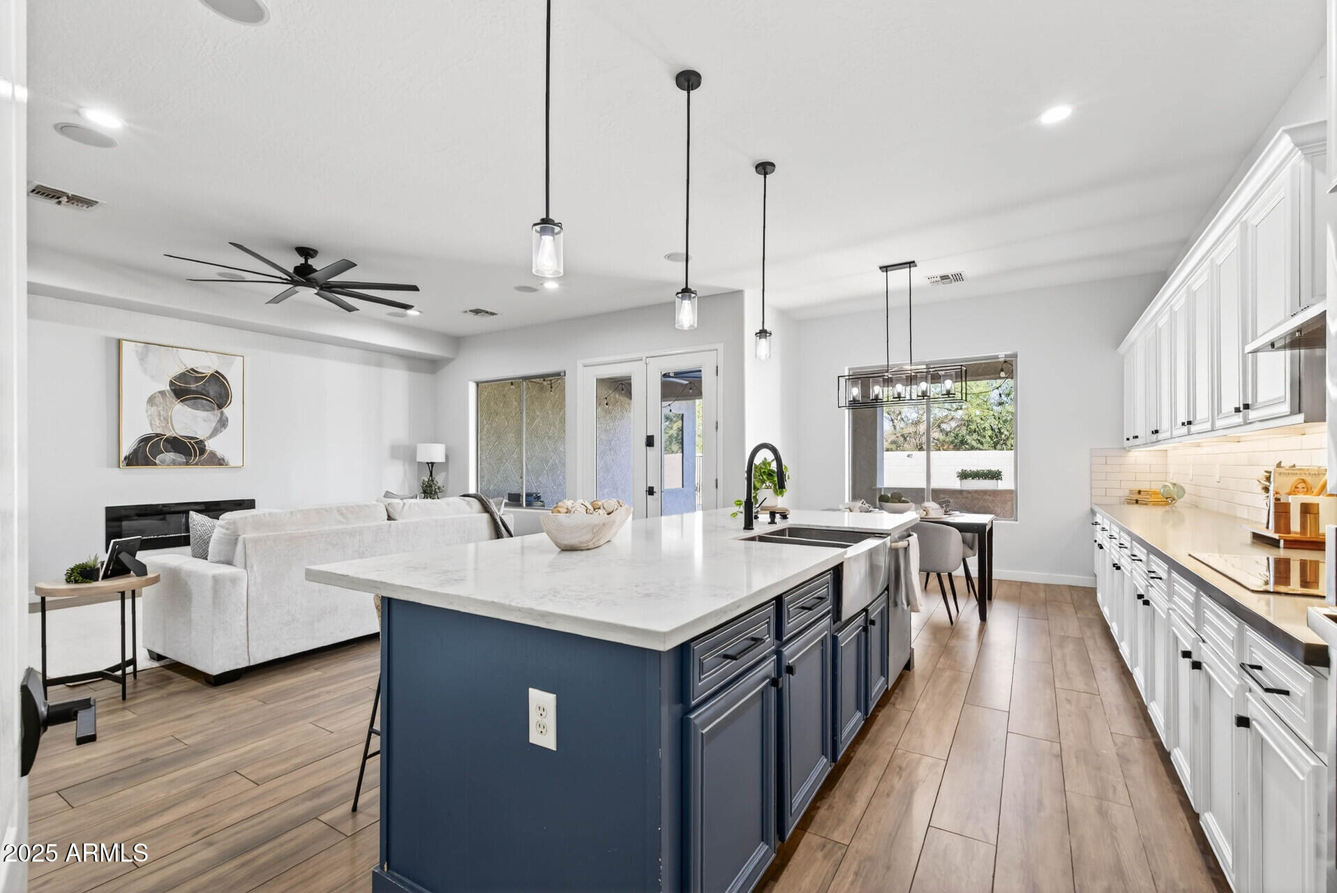 6858 West Peak View Road Peoria, AZ 85383 - Photo 13 of 74 138_6858_W_Peak_View23 (1)_mls