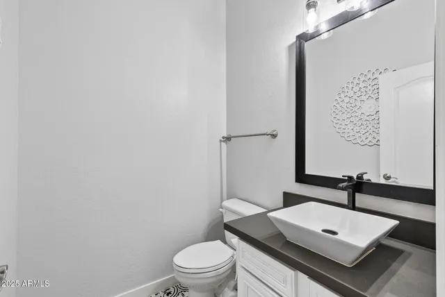 $770,000 | 6858 West Peak View Road, Peoria, AZ 85383