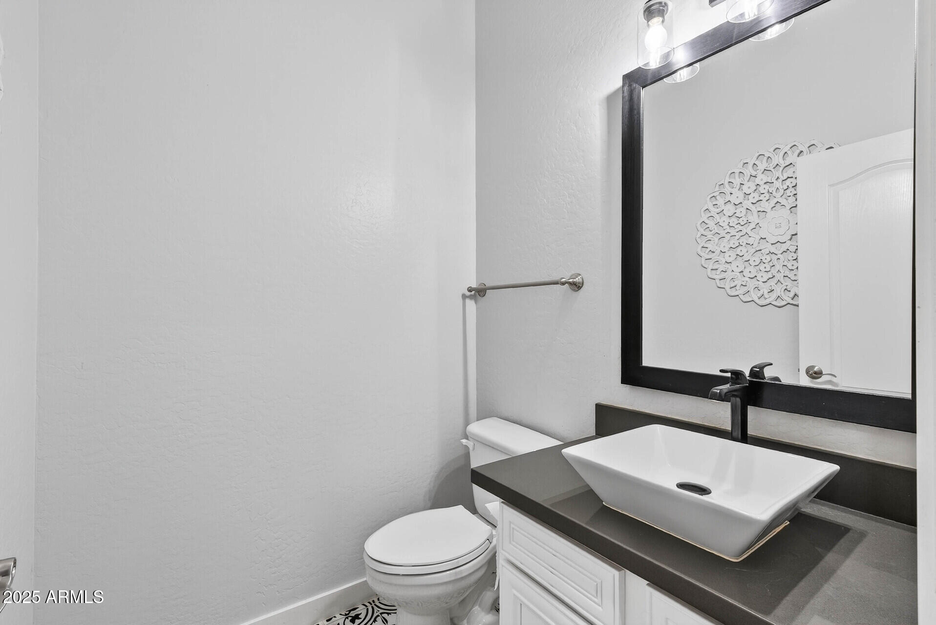 6858 West Peak View Road Peoria, AZ 85383 - Photo 22 of 74 79_6858_W_Peak_View25_mls