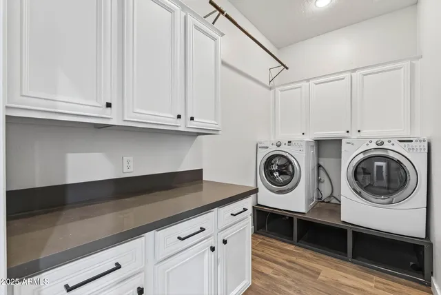 $770,000 | 6858 West Peak View Road, Peoria, AZ 85383