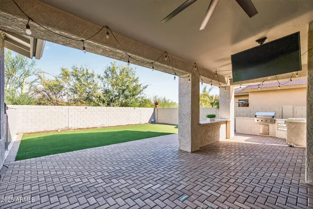 $770,000 | 6858 West Peak View Road, Peoria, AZ 85383