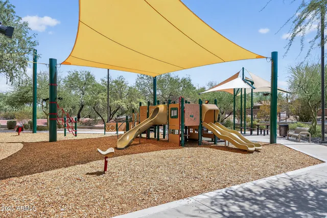 $770,000 | 6858 West Peak View Road, Peoria, AZ 85383